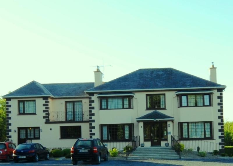 Bunratty Arms B&B エクステリア 写真